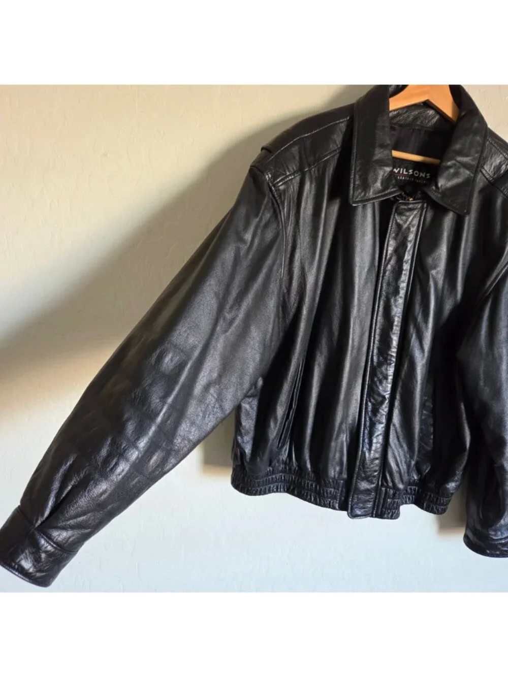 Wilsons Leather Black Leather Bomber Jacket Size Men's XL Full Zip Vintage 90's